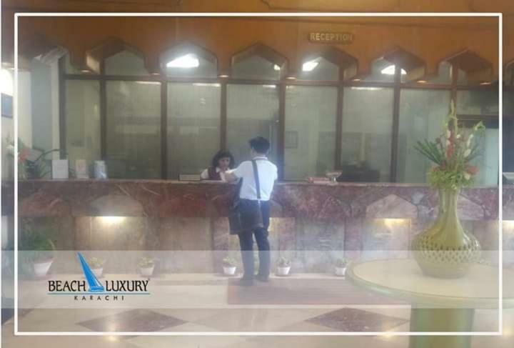 Beach Luxury Hotel การาจี ภายนอก รูปภาพ