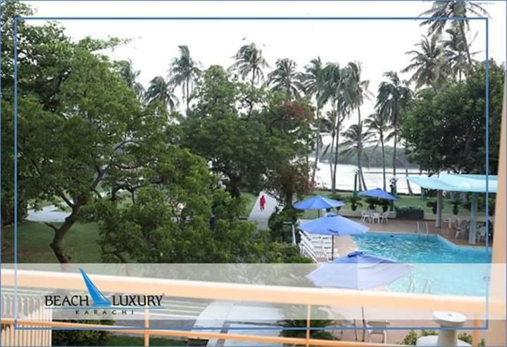 Beach Luxury Hotel การาจี ภายนอก รูปภาพ